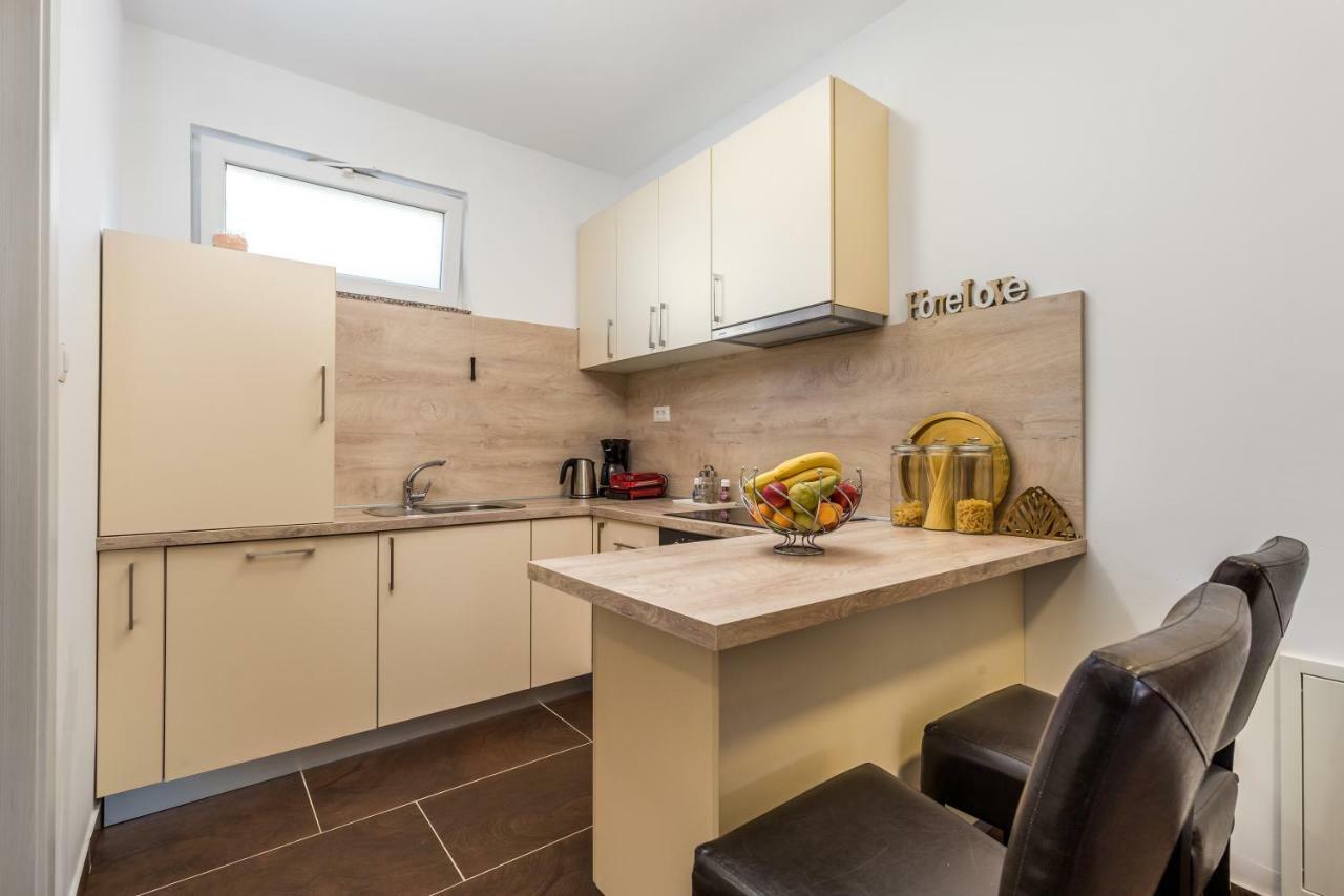 Ferienwohnung klein aber fein Rijeka Exterior foto