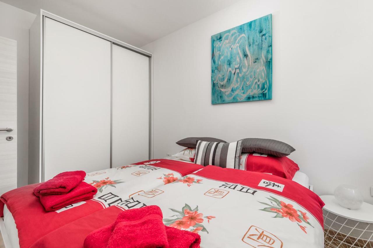 Ferienwohnung klein aber fein Rijeka Exterior foto